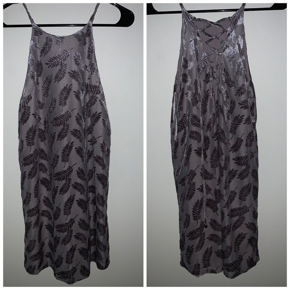 Honey Belle Grey mini dress, perfect for the Fall!